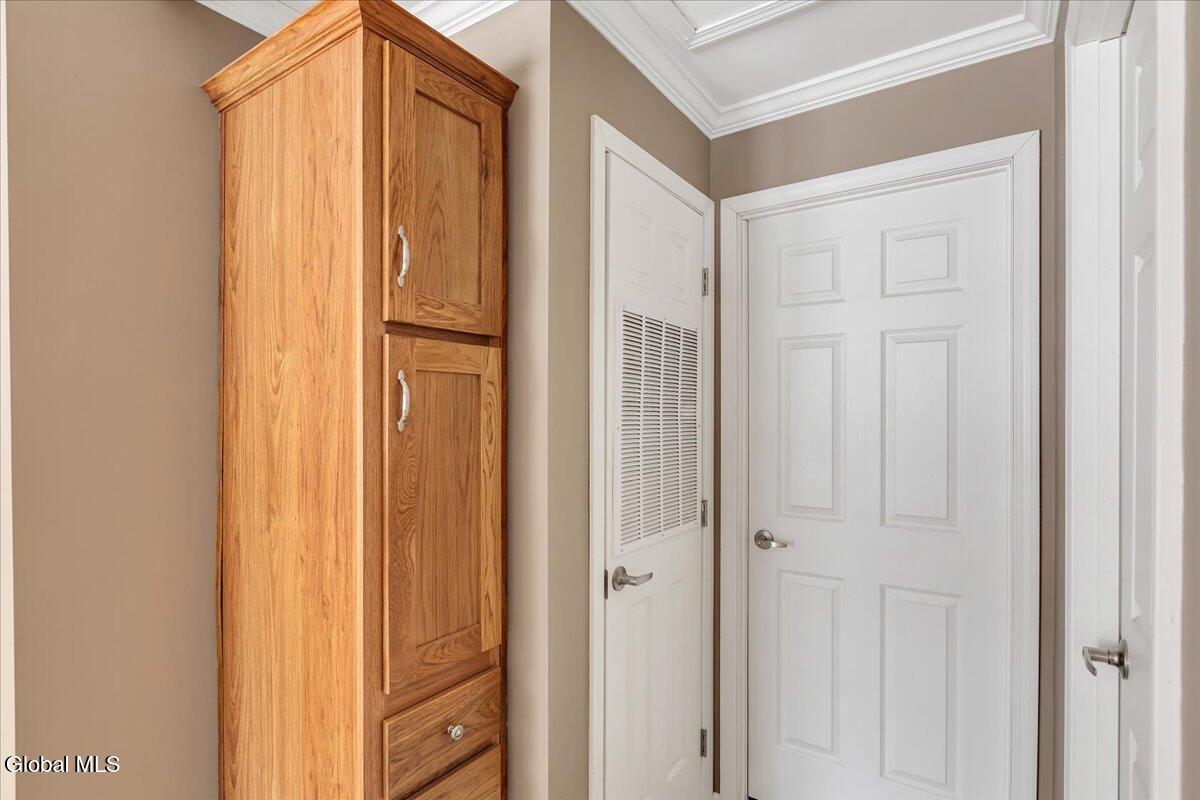 40 2nd Dyke Road Sand Lake, NY 12018 - Photo 26 of 41 25-IMG_7528