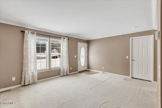 $339,000 | 40 2nd Dyke Road, Sand Lake, NY 12018