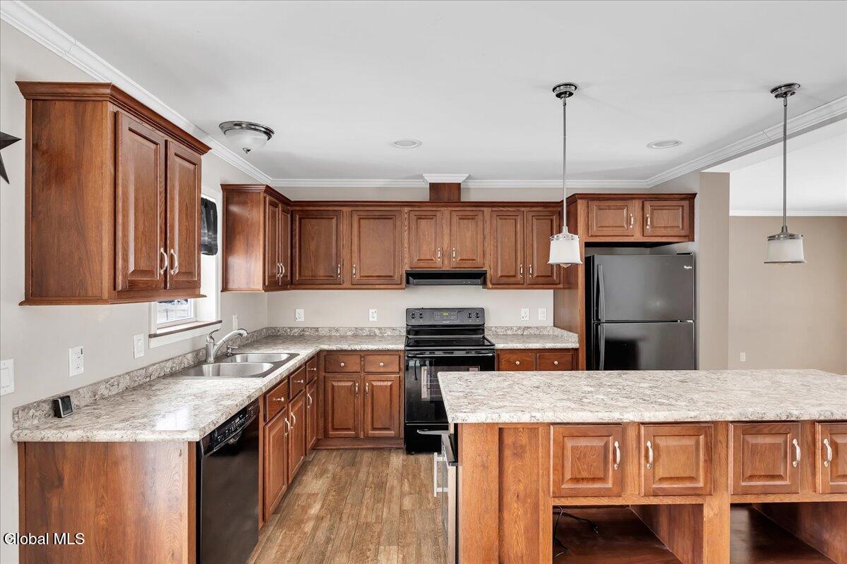 40 2nd Dyke Road Sand Lake, NY 12018 - Photo 10 of 41 09-IMG_7420