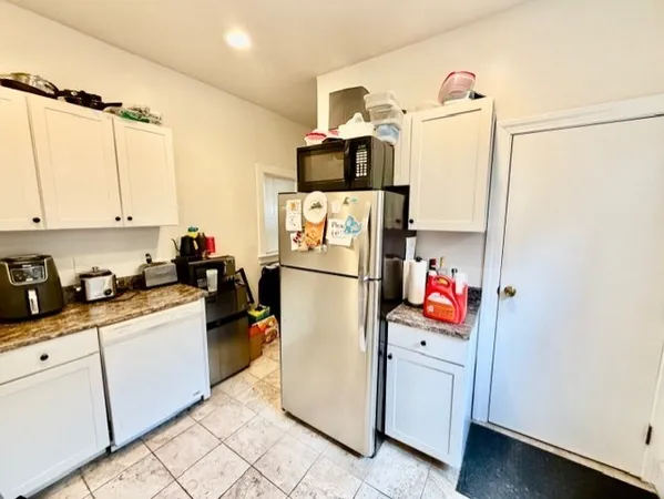 $5,000 | 83 High Street, Unit 2, Boston, MA 02129