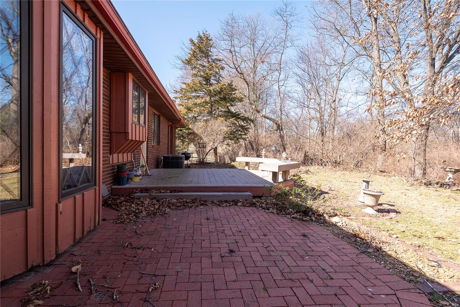 2015 Raintree Trail Collinsville, IL 62234 - Photo 33 of 35 Gallery Image 33