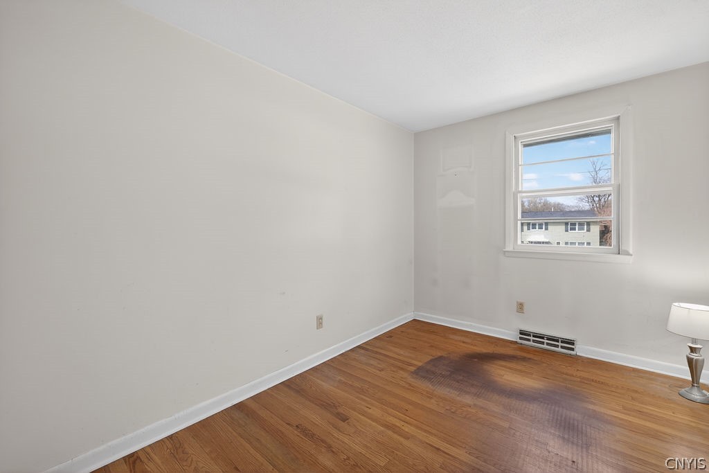 166 Terrace Way Camillus, NY 13031 - Photo 29 of 49 Bedroom #2