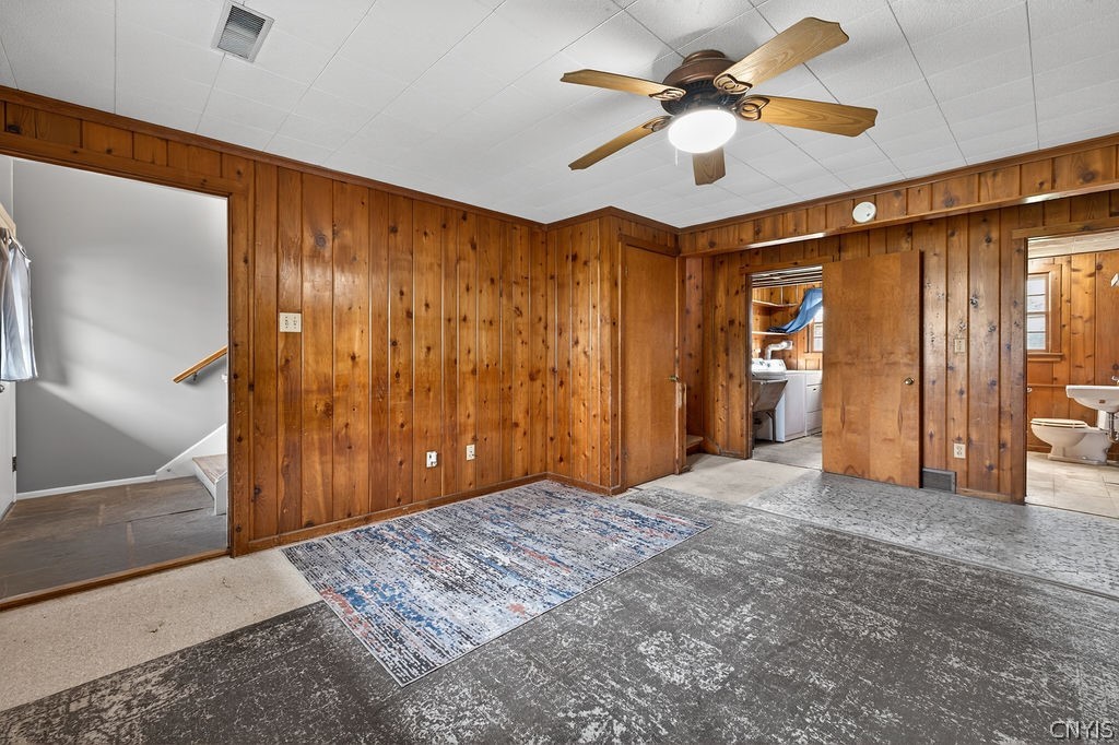 166 Terrace Way Camillus, NY 13031 - Photo 41 of 49 1st Floor Family Room overlooking Foyer, Laundry R