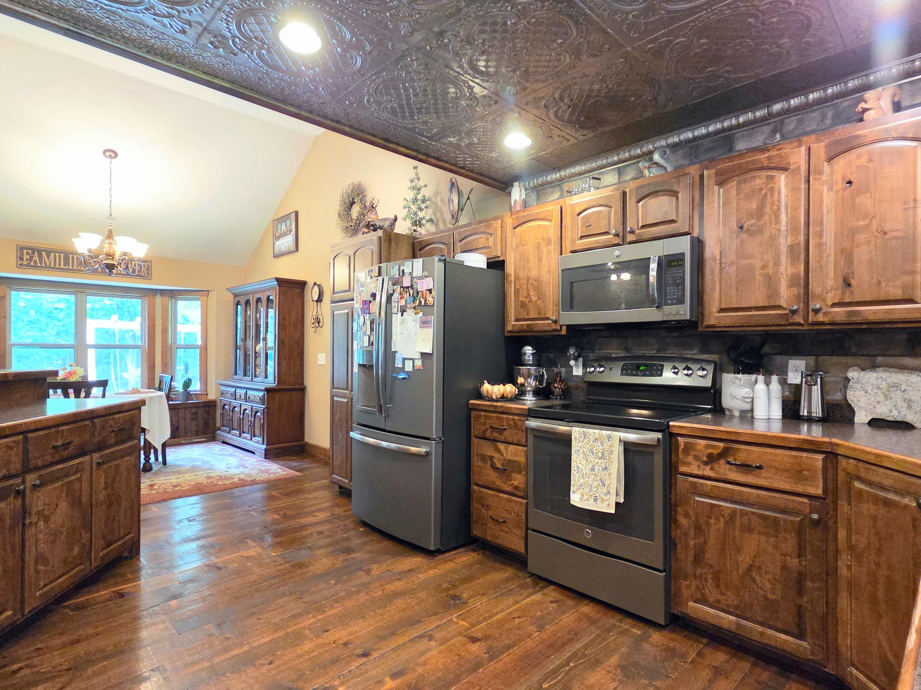 1346 Golf Course Road Marshfield, MO 65706 - Photo 31 of 84 1346 E Golf Course Rd (47)