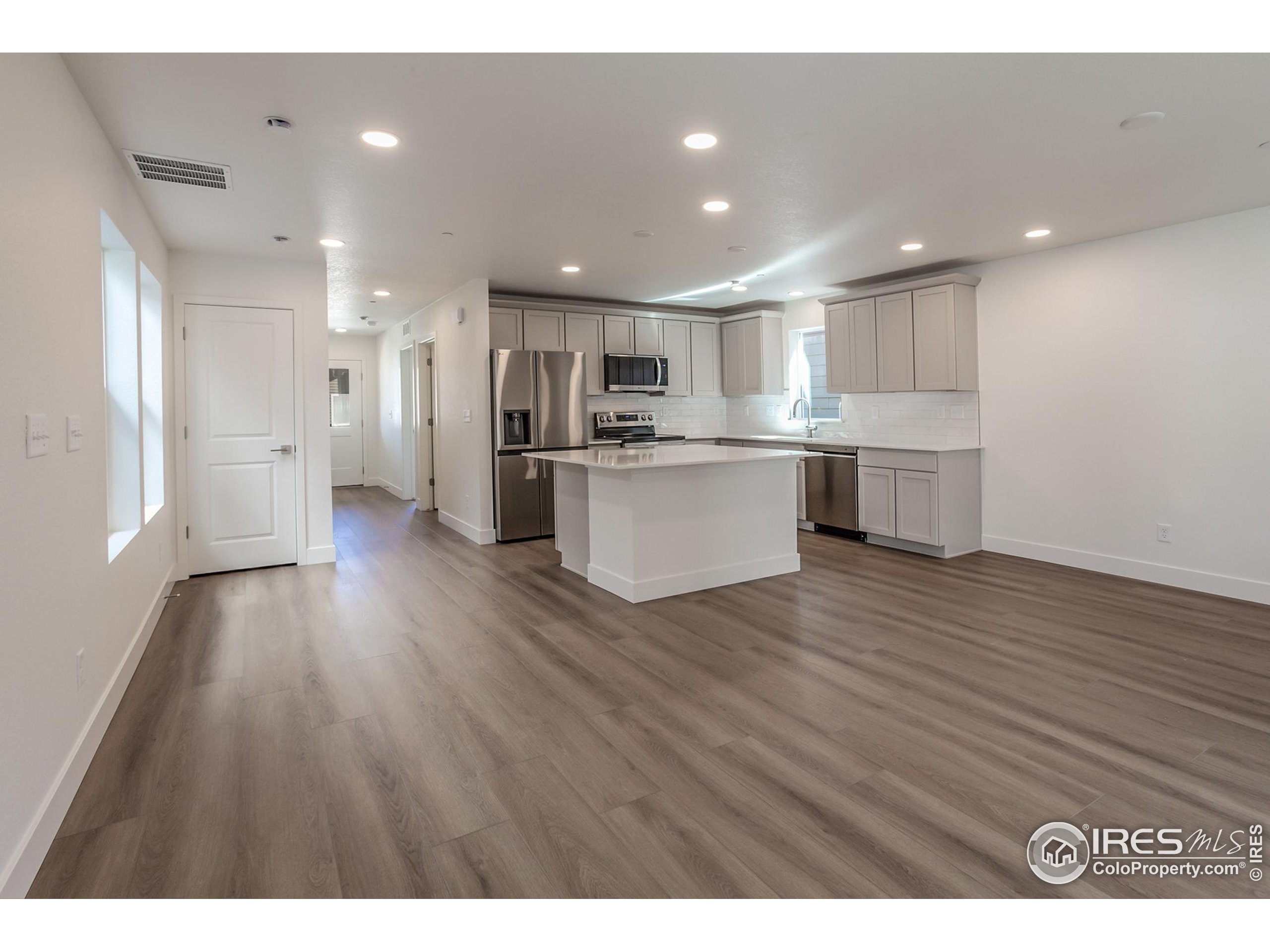 3171 Conquest Street Fort Collins, CO 80524 - Photo 9 of 35