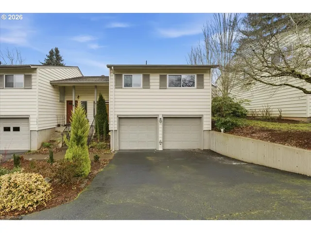 $259,000 | 15037 Northeast Siskiyou Court, Portland, OR 97230