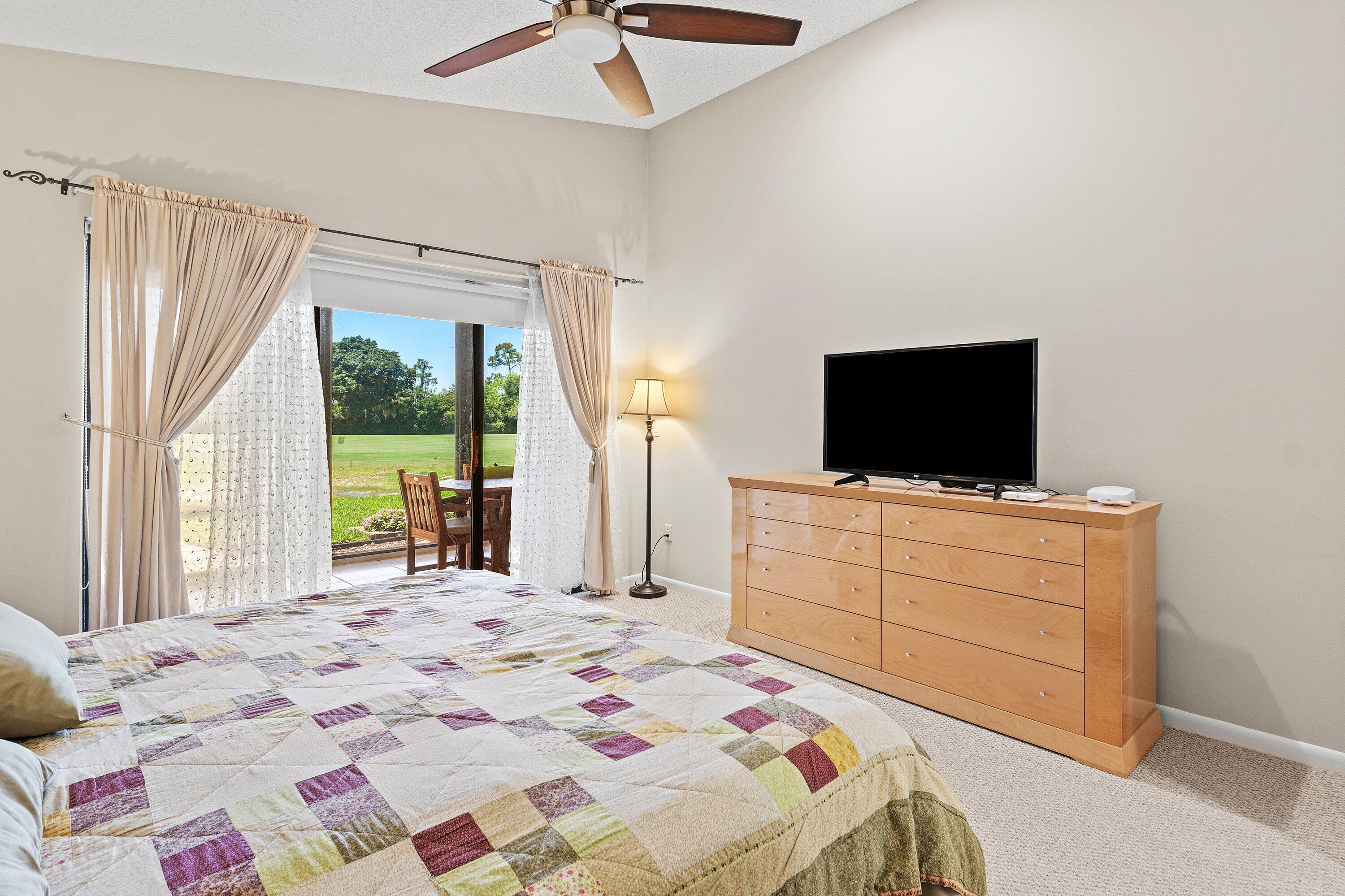 11194 Highland Circle Boca Raton, FL 33428 - Photo 16 of 50 Primary Bedroom