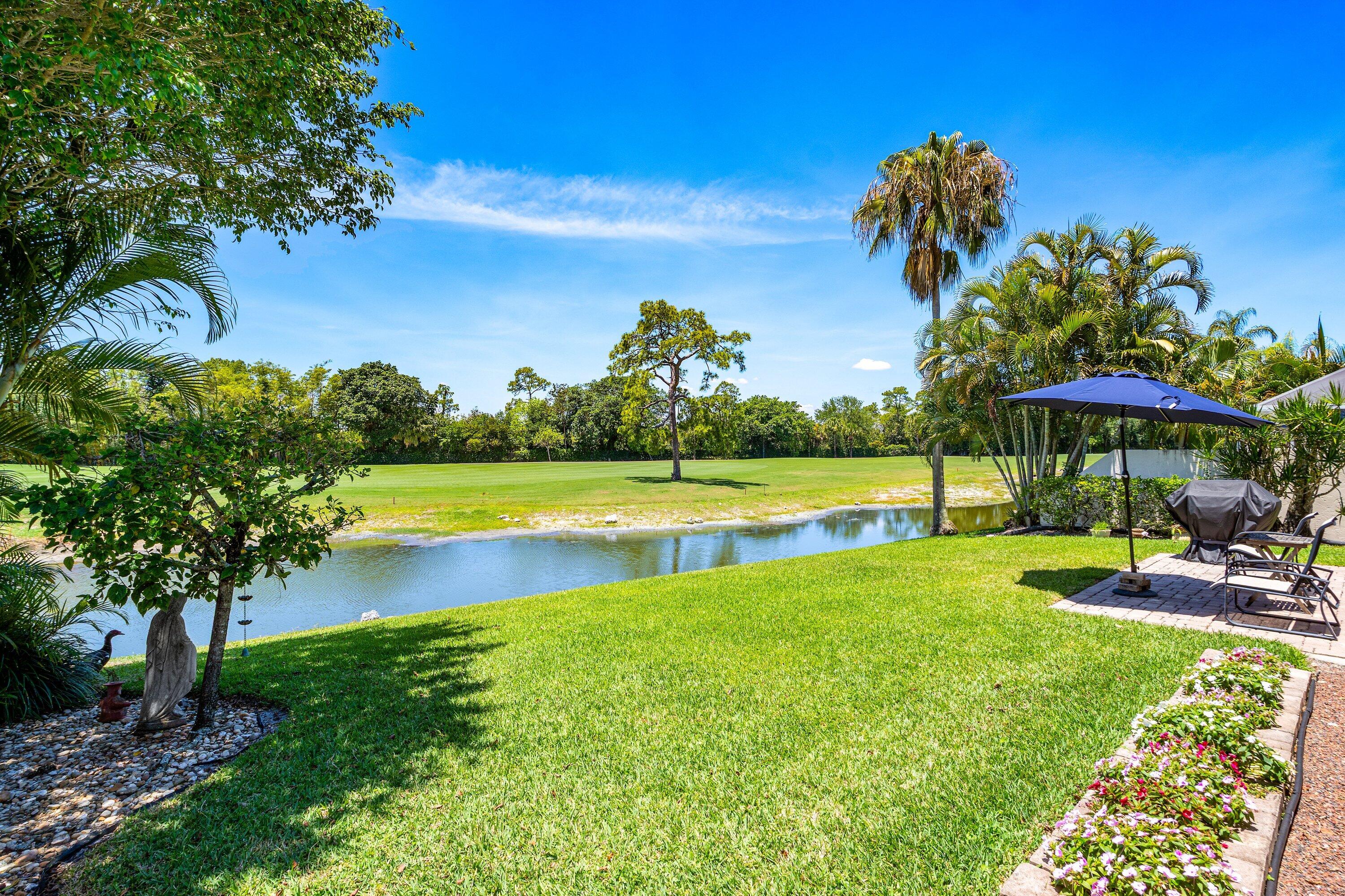 11194 Highland Circle Boca Raton, FL 33428 - Photo 5 of 50 Water and Golf View