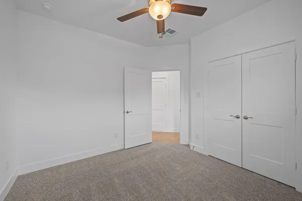 $270,000 | 5230 Big Dipper Drive, Iowa Colony, TX 77578