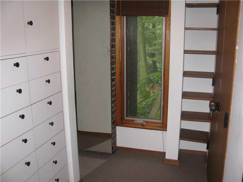 22 Standish Road Rosslyn Farms, PA 15106 - Photo 15 of 25 Master Bedroom. walk-in closet in master bedroom