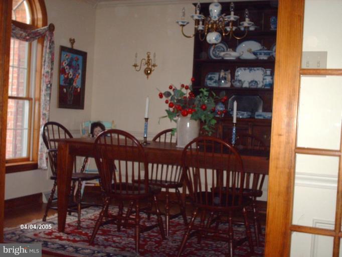 8120 Pious Ridge Road Berkeley Springs, WV 25411 - Photo 11 of 24 Dining Room