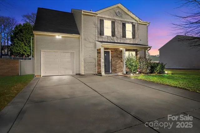 $345,000 | 5310 Artesa Court, Charlotte, NC 28214