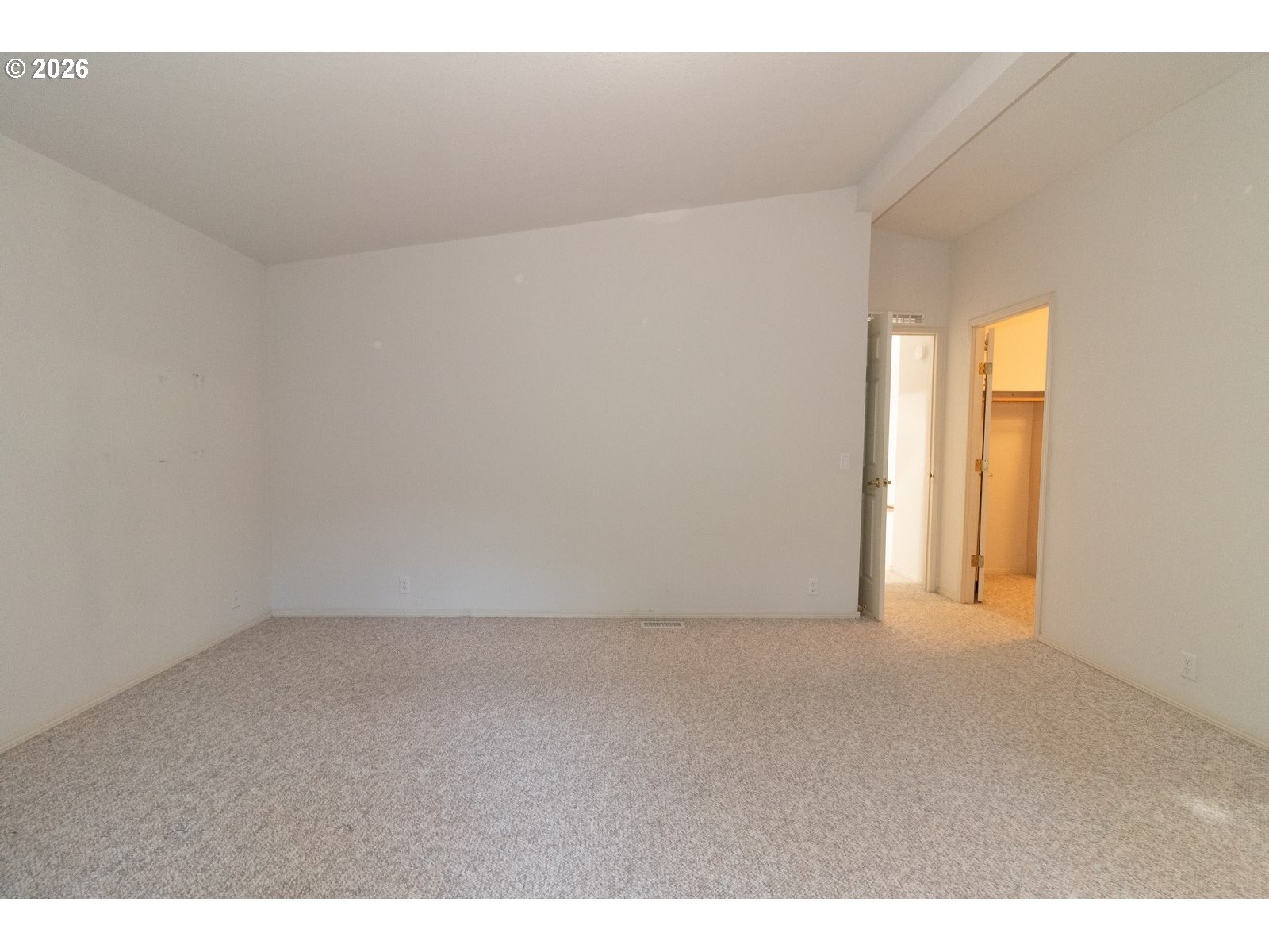 499 Sherwood Loop Florence, OR 97439 - Photo 23 of 39 a view of empty room