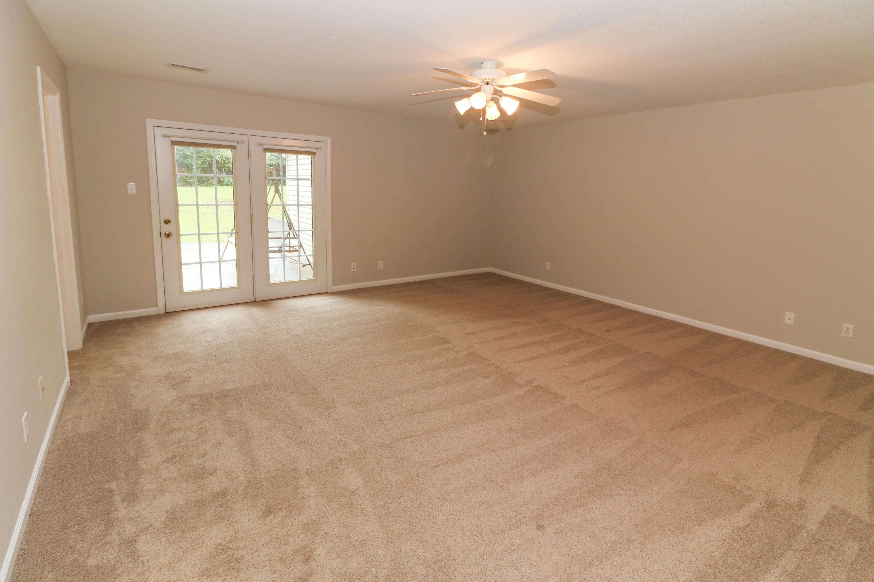 4252 Pea Ridge Road Maryville, TN 37804 - Photo 14 of 26 Master Bedroom