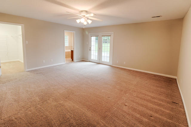 4252 Pea Ridge Road Maryville, TN 37804 - Photo 19 of 26 Master Bedroom