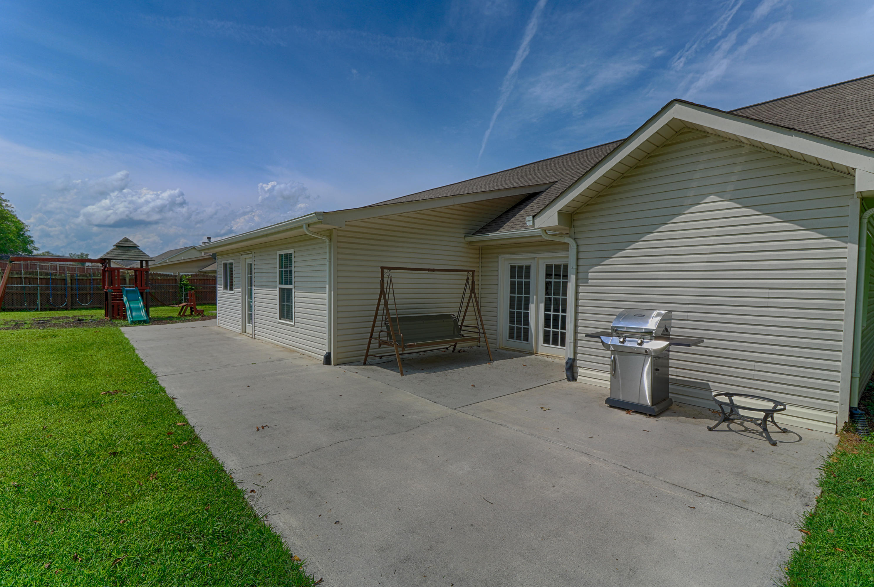 4252 Pea Ridge Road Maryville, TN 37804 - Photo 24 of 26 Rear Patio