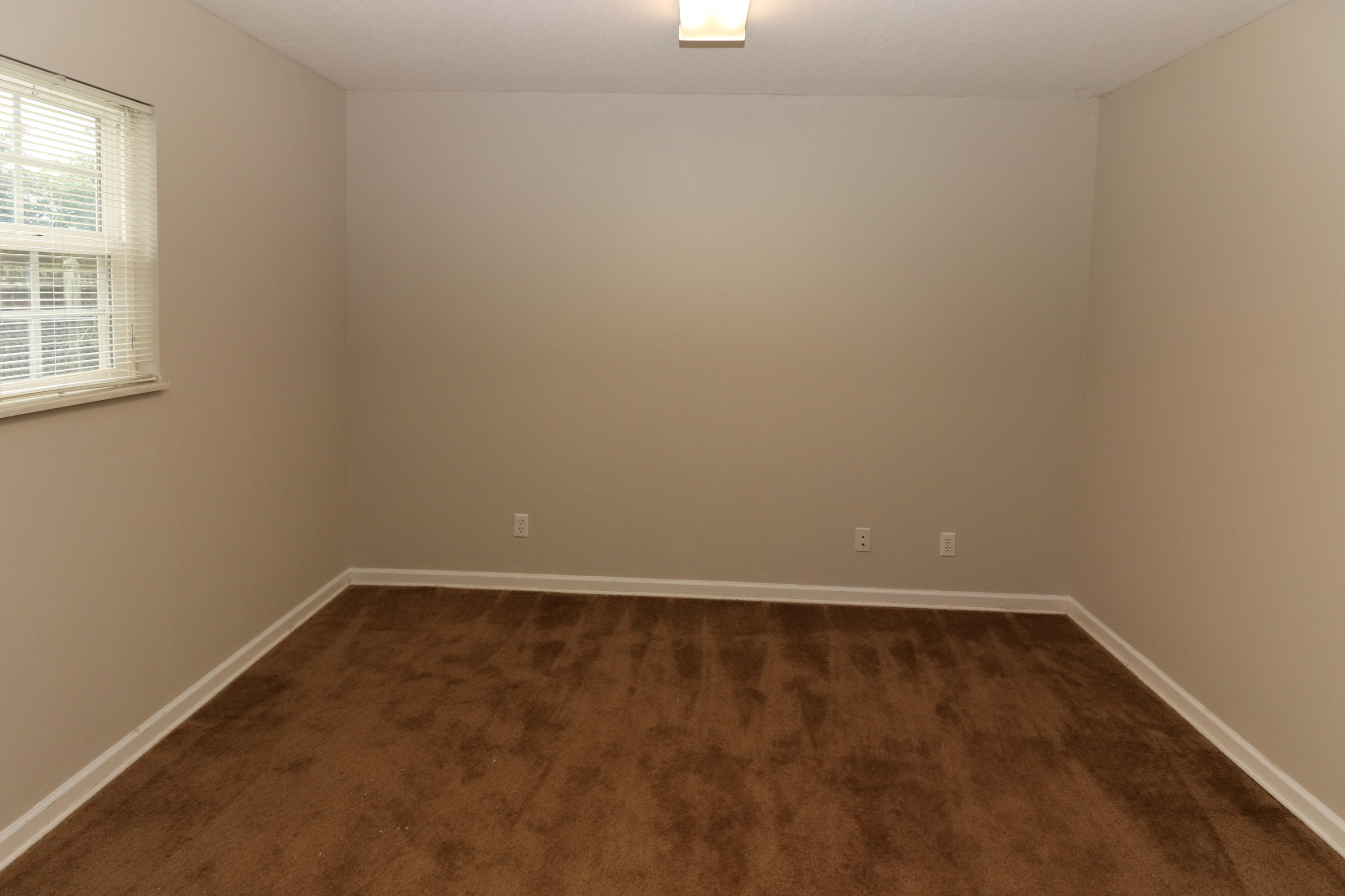 4252 Pea Ridge Road Maryville, TN 37804 - Photo 9 of 26 Office/Craft Room