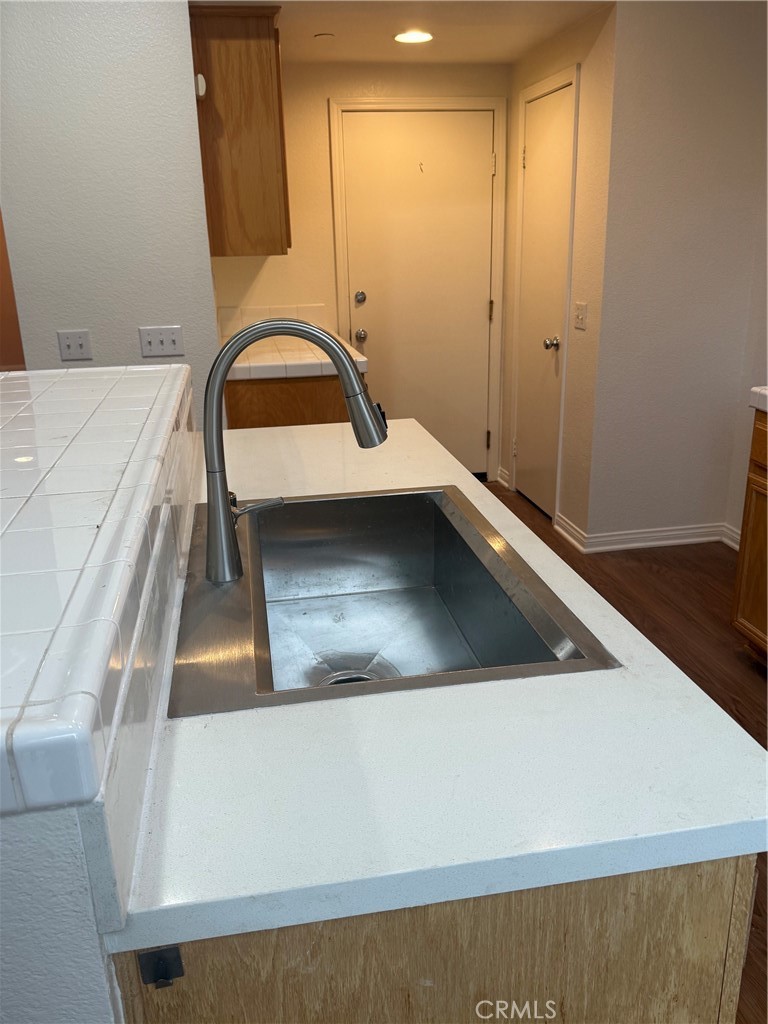 4420 Kristen Court Riverside, CA 92501 - Photo 10 of 39 NEW QUARTZ COUNTER TOP WITH STAINLESS STEEL SINK AND NEW FAUCET