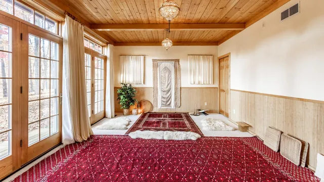 $1,299,900 | 6671 East Gross Road, Bloomington, IN 47401