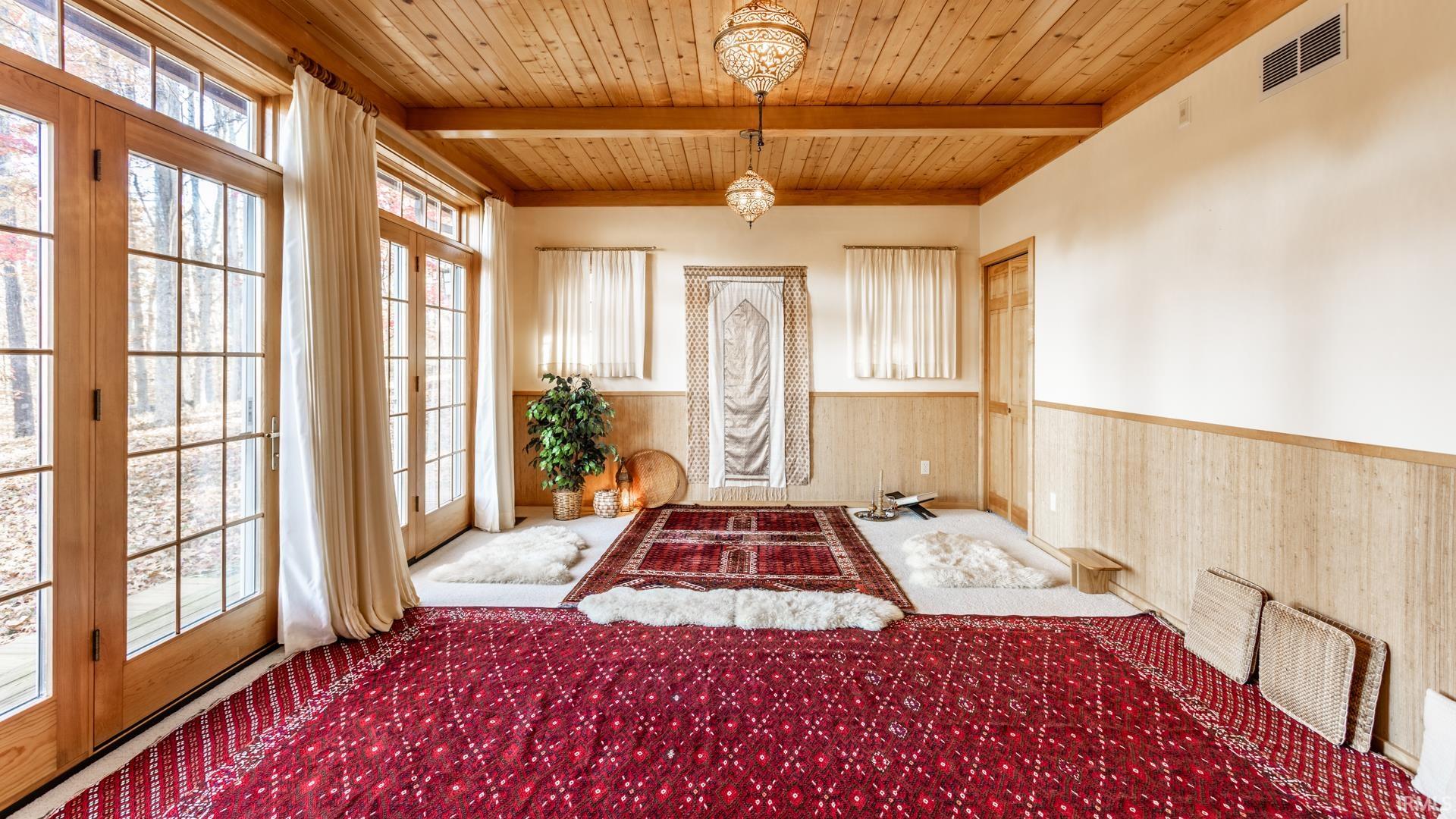 6671 East Gross Road Bloomington, IN 47401 - Photo 7 of 36