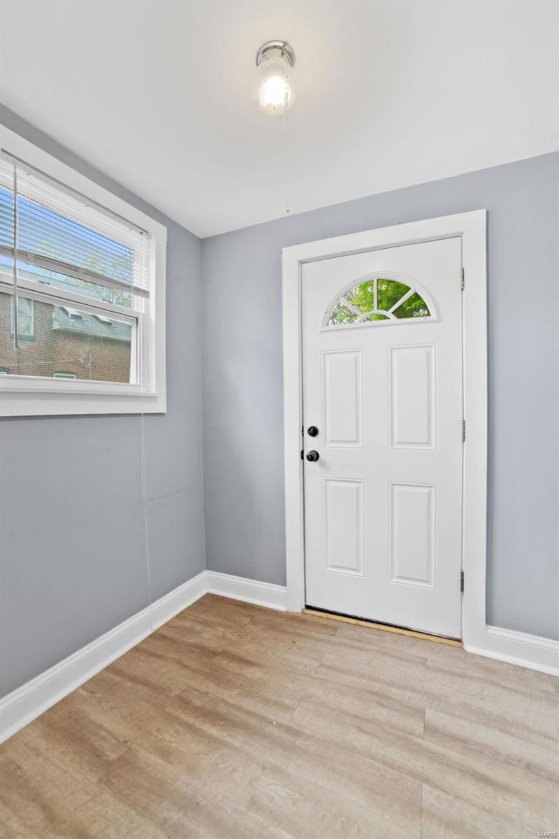 5144 Heege Road St. Louis, MO 63123 - Photo 16 of 20 Gallery Image 16