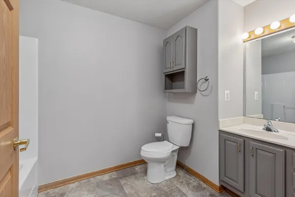 $200,000 | 16510 Tranquility Court, Unit 101, Prior Lake, MN 55372