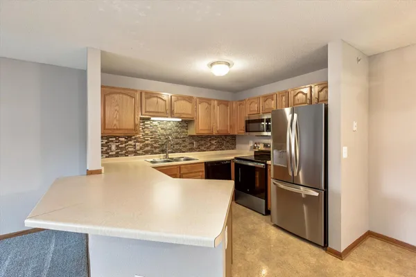 $200,000 | 16510 Tranquility Court, Unit 101, Prior Lake, MN 55372