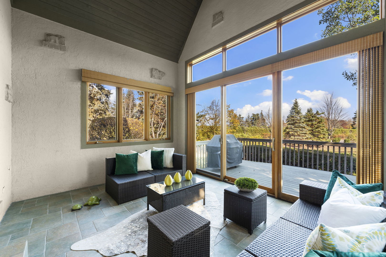 9 Forest Gate Circle Oak Brook, IL 60523 - Photo 15 of 39 a living room with furniture and a floor to ceiling window