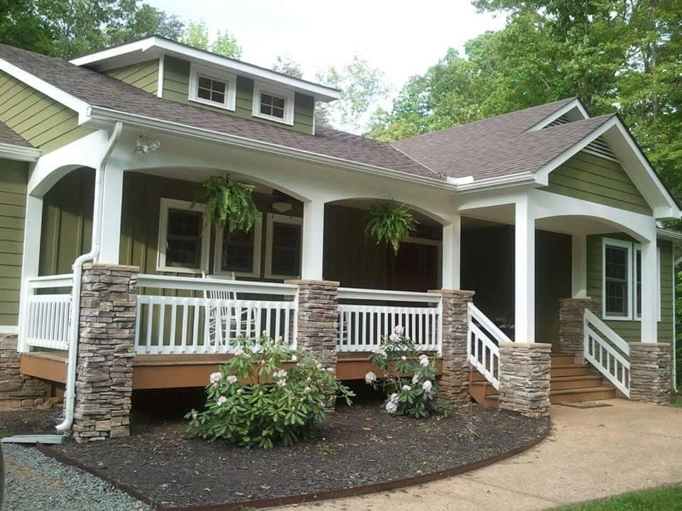 278 Jordan Store Road Kents Store, VA 23084 - Photo 2 of 47 a front view of a house with a yard