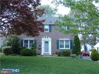 635 Wayne Avenue Springfield, PA 19064 - Photo 1 of 12 Exterior Front