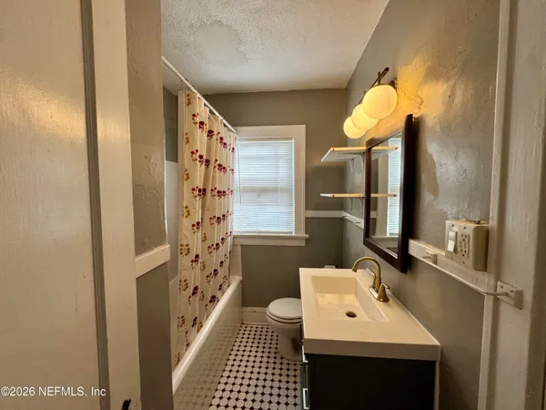 $1,450 | 2325 Myra Street, Unit 3, Jacksonville, FL 32204