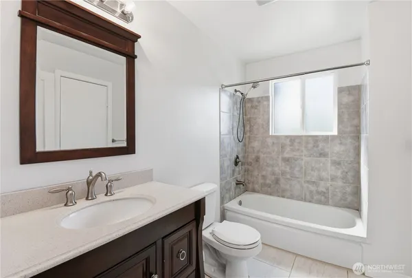 $3,500 | 317 9th Avenue, Kirkland, WA 98033
