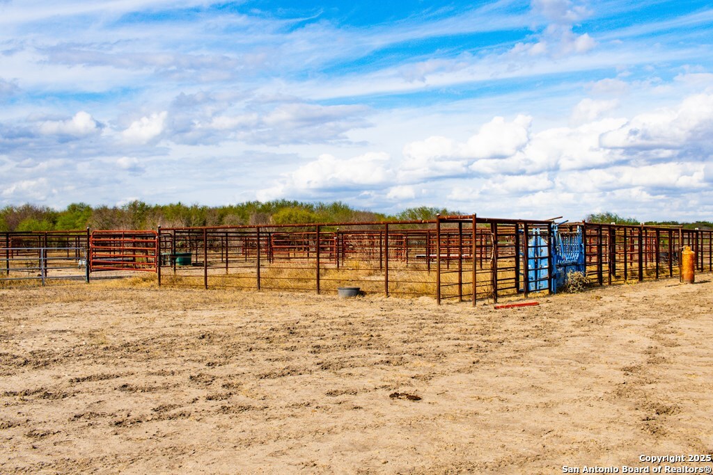 0 F M 799 George West, TX 78022 - Photo 16 of 23