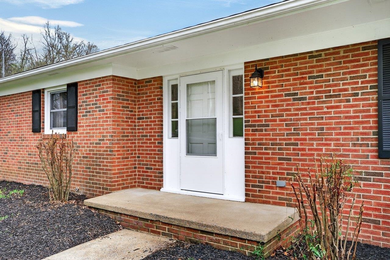 3259 Zion Church Road Broadway, VA 22815 - Photo 40 of 48 a view of a house with a door