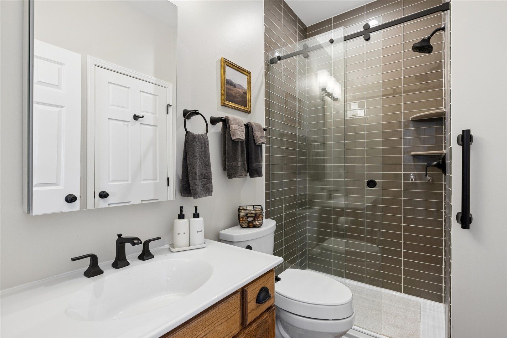 5606 Winding Road Crystal Lake, IL 60014 - Photo 19 of 38