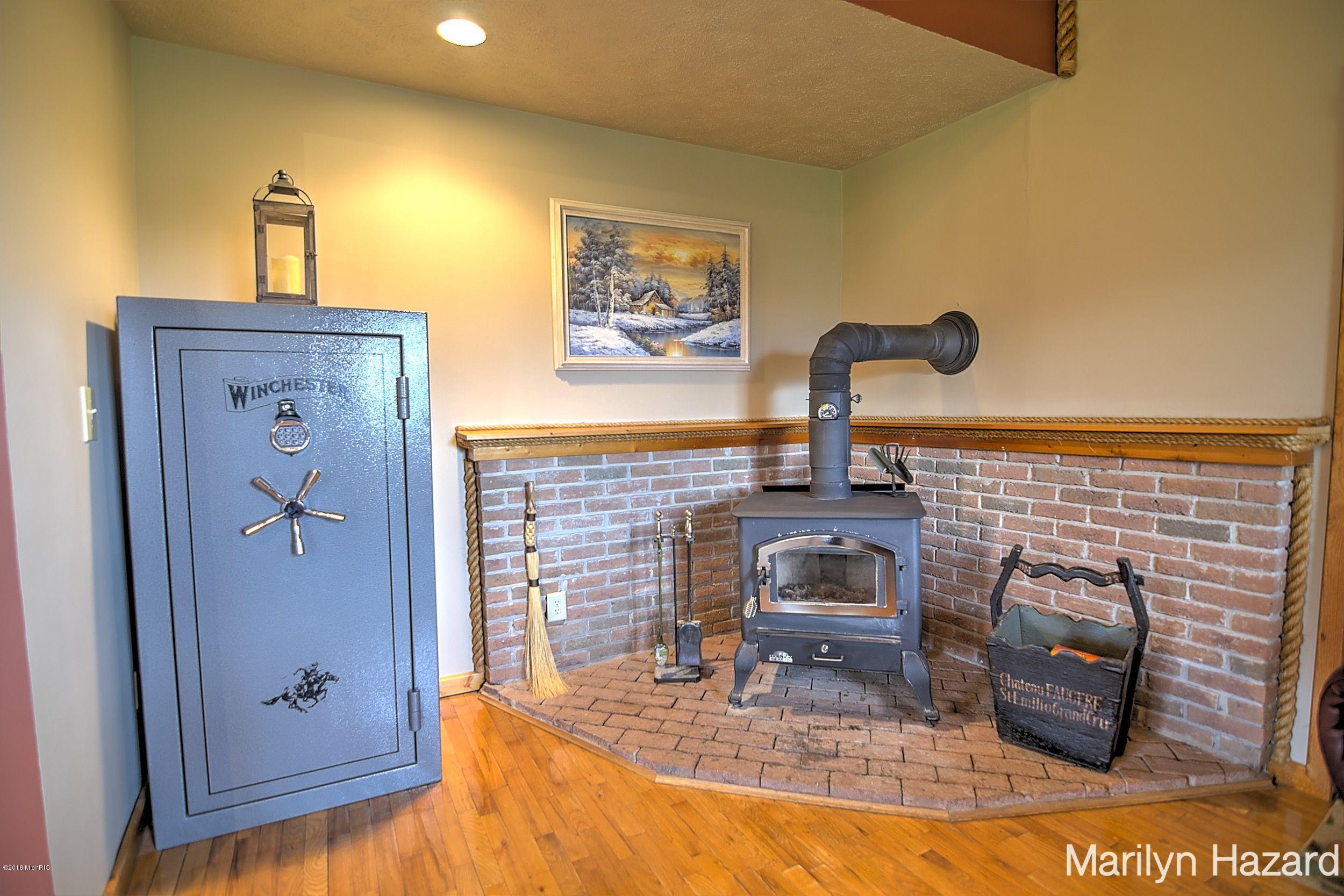 2580 Maple Hill Road Pierson, MI 49339 - Photo 12 of 49 DSC_0500And10more_Optimizer