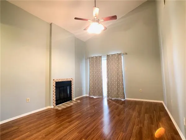 $1,400 | 410 Parkview Boulevard, Unit 410, Mandeville, LA 70471
