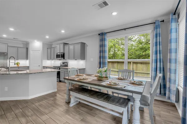 $499,000 | 309 Lochvale Peak Court, Montgomery, TX 77316
