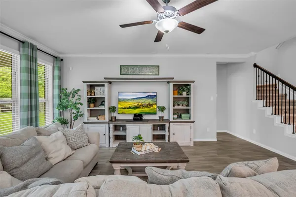 $499,000 | 309 Lochvale Peak Court, Montgomery, TX 77316