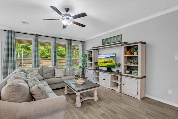 $499,000 | 309 Lochvale Peak Court, Montgomery, TX 77316