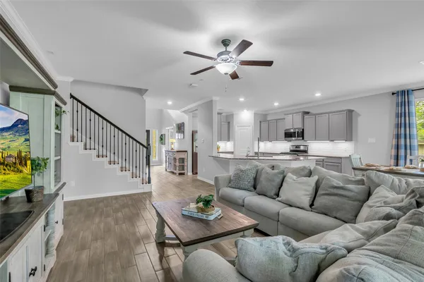 $499,000 | 309 Lochvale Peak Court, Montgomery, TX 77316