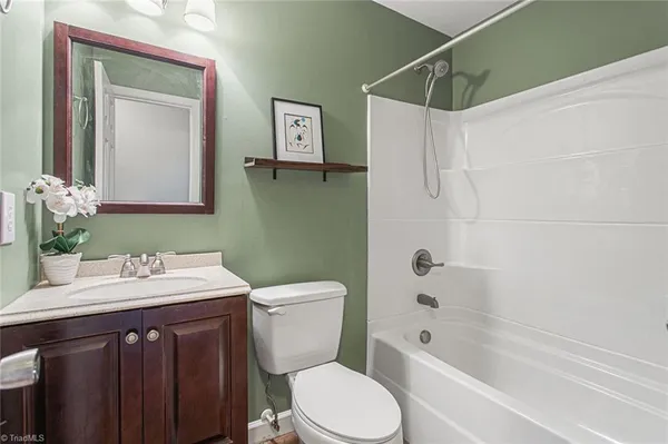 $274,900 | 8420 Stanwix Drive, Tobaccoville, NC 27050