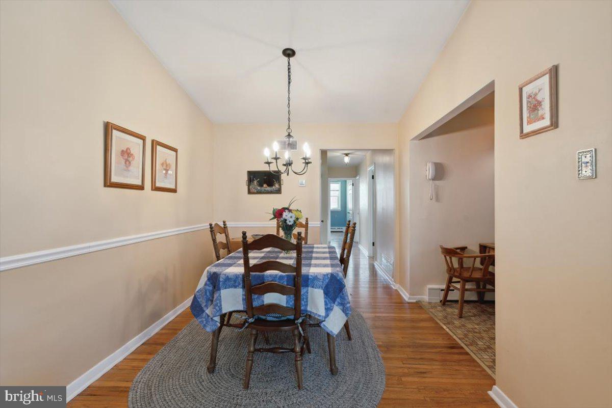 8819 Calvert Street Philadelphia, PA 19152 - Photo 8 of 25 Gallery Image 8
