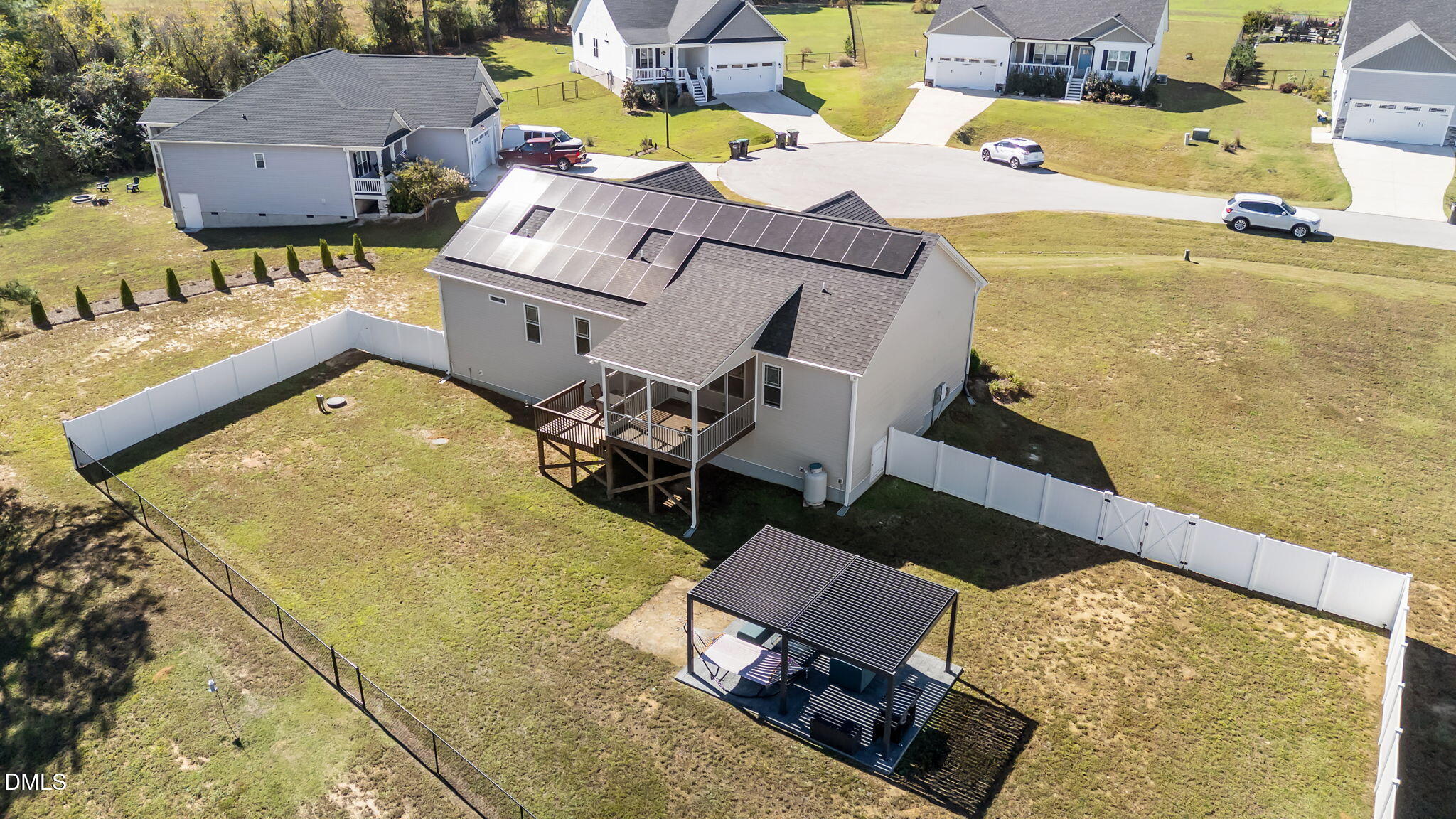 73 Rabbit Run Drive Smithfield, NC 27577 - Photo 38 of 46 25-web-or-mls-DJI_20251016134427_0174_D