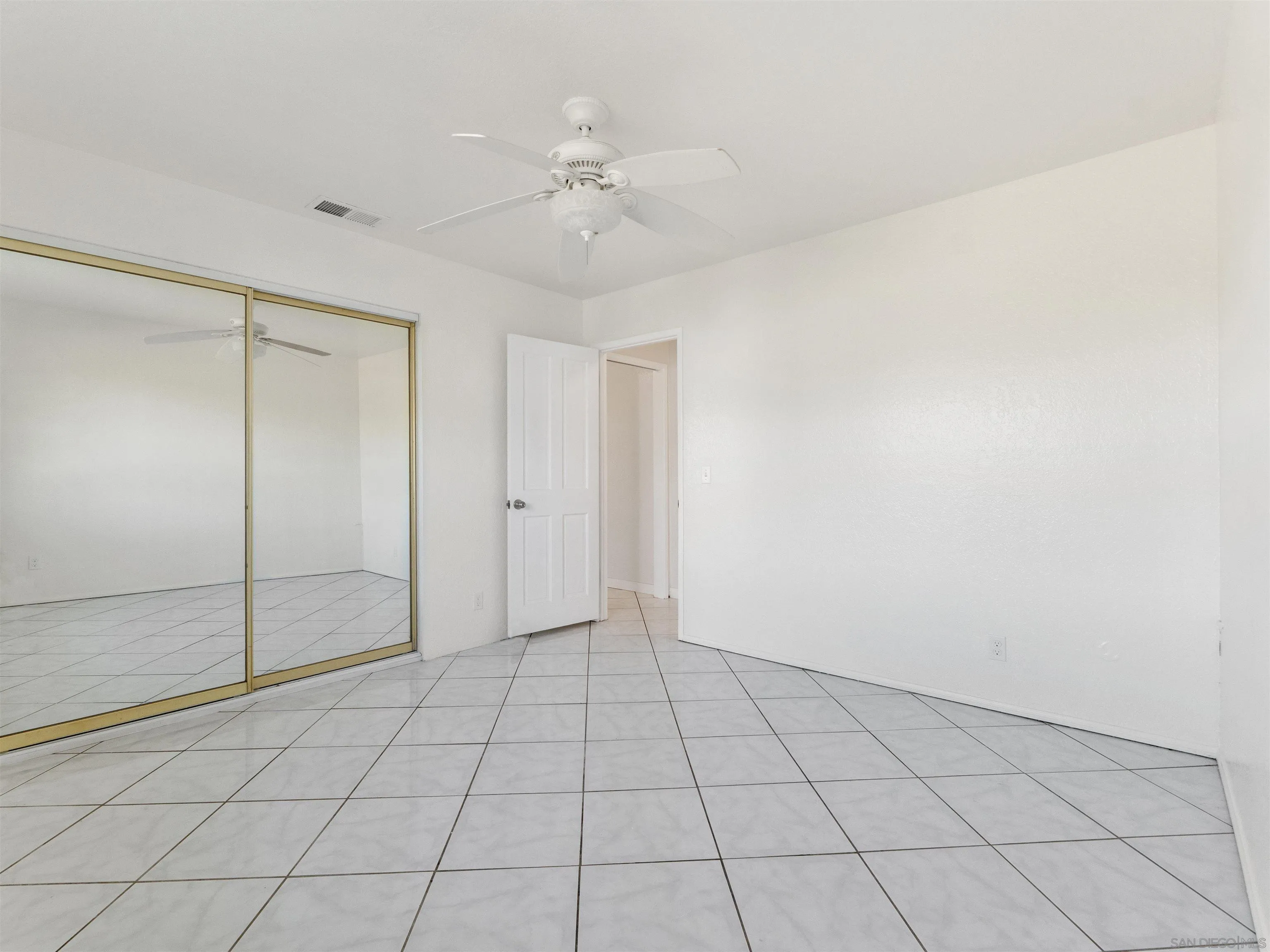 1621 Lilac Road Ramona, CA 92065 - Photo 20 of 35 Bedroom