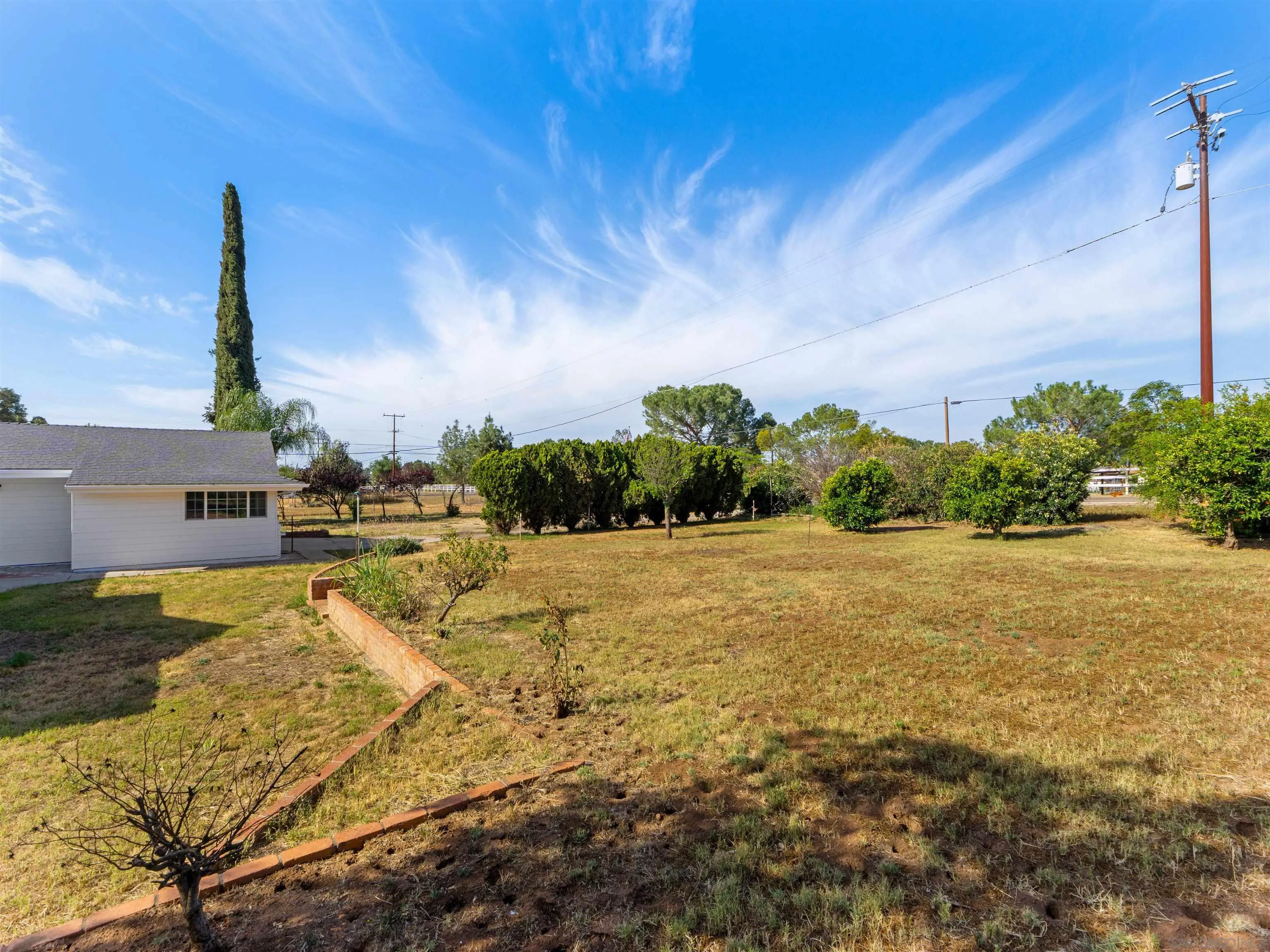 1621 Lilac Road Ramona, CA 92065 - Photo 29 of 35 Yard