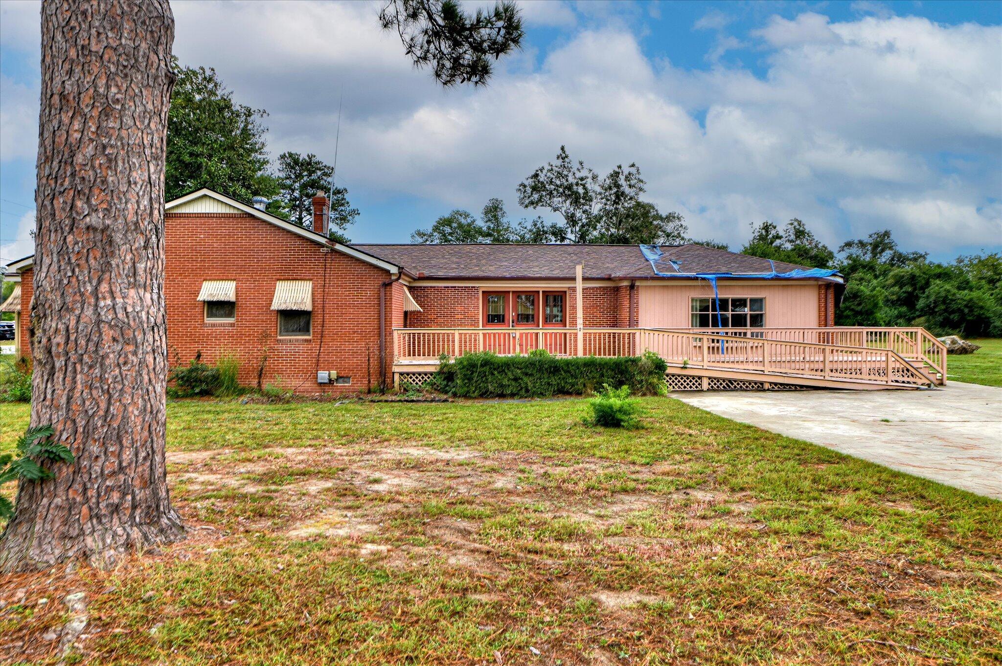 385 West Trippe Street Harlem, GA 30814 - Photo 2 of 25 2-102