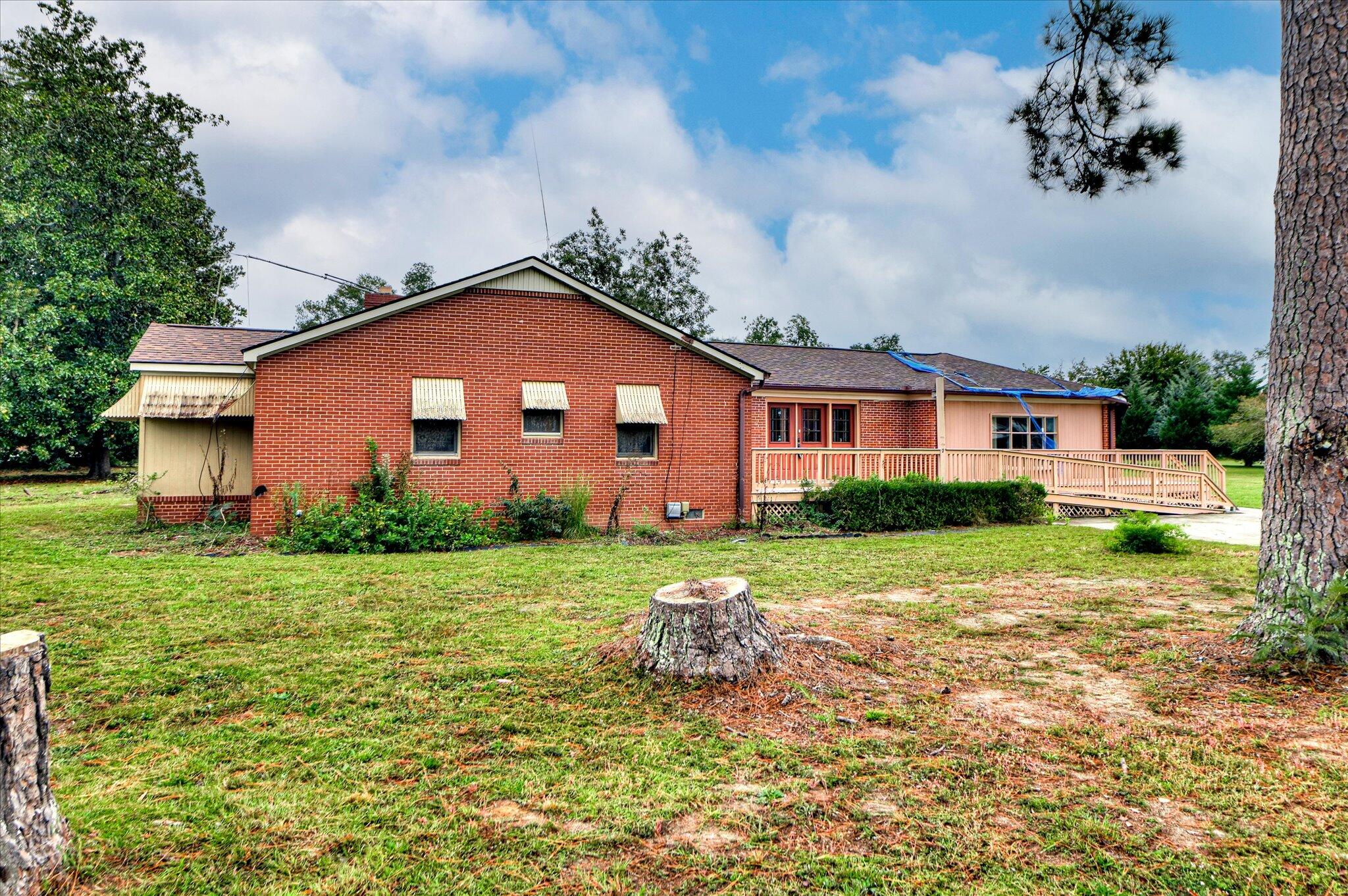 385 West Trippe Street Harlem, GA 30814 - Photo 3 of 25 3-103