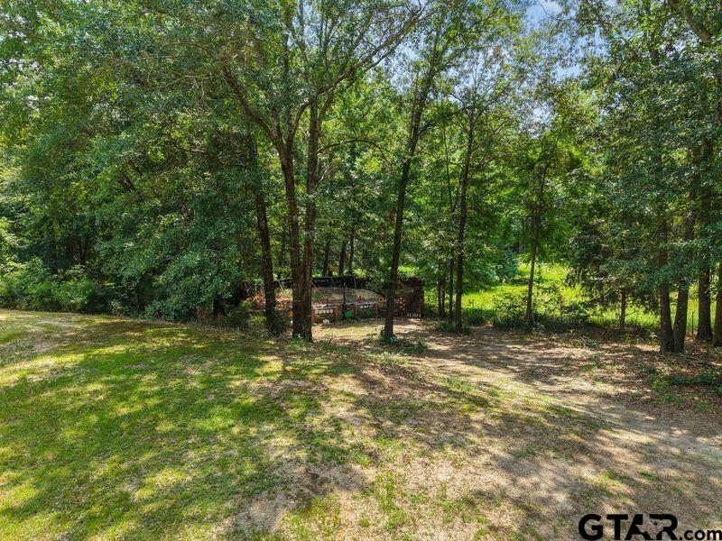 2226 Holly Road Gilmer, TX 75644 - Photo 11 of 43 Gallery Image 11