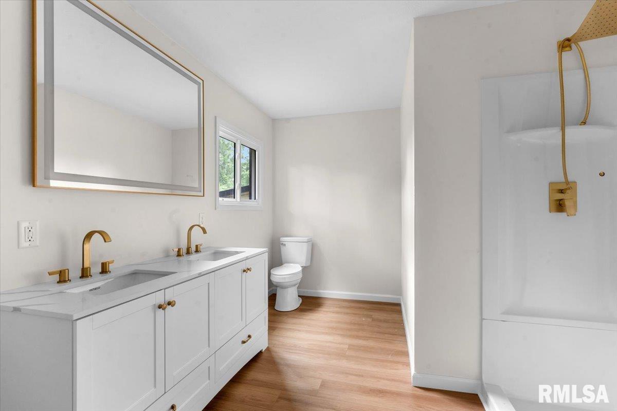 66 West Hazel Dell Lane Springfield, IL 62703 - Photo 16 of 39